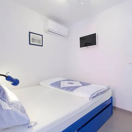 Sao Vicente 5 - Historic Flat In شقة Lisboa